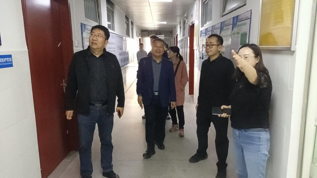 说明: e323781bbccf6829b269b7d24eaff46 说明: e323781bbccf6829b269b7d24eaff46