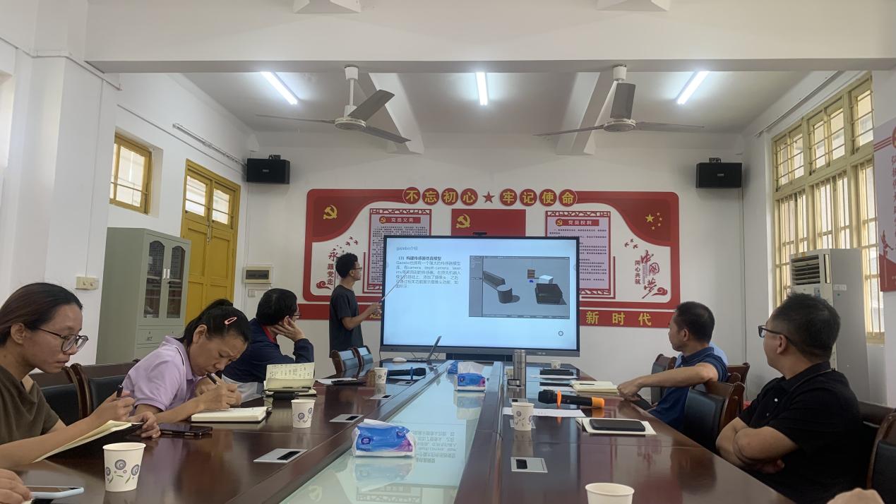 说明: 唐钰老师 说明: 唐钰老师