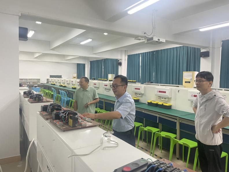 说明: 06e26fdb98eca2a66aa84ffa3130af6 说明: 06e26fdb98eca2a66aa84ffa3130af6