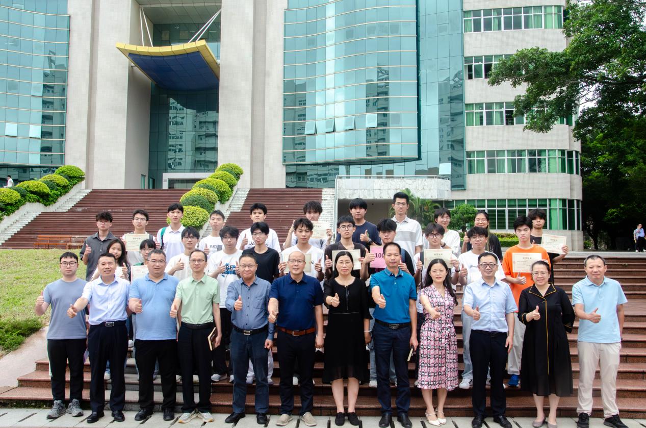 说明: _DSC1745-已增强-降噪 说明: _DSC1745-已增强-降噪